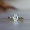 DUNE / 1.04ct OVAL DIAMOND 4 CLAW SOLITAIRE