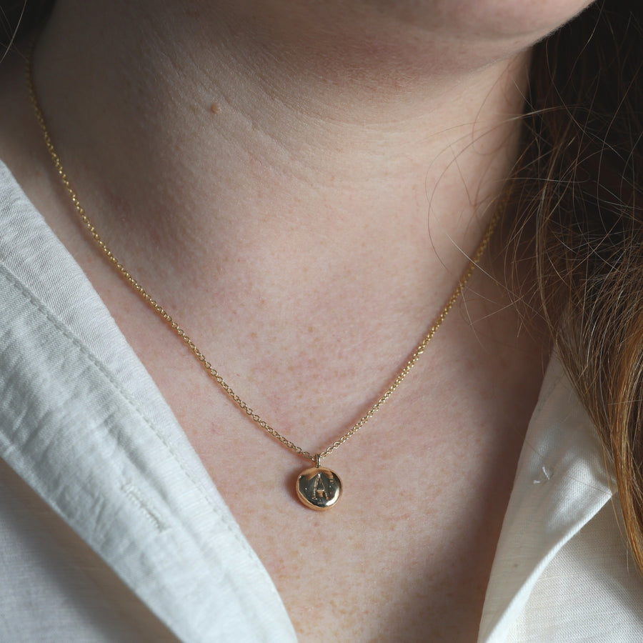 FLUX INITIAL / NECKLACE