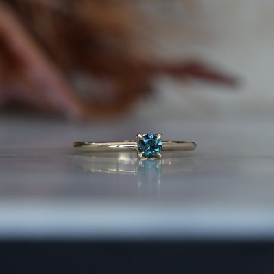 ONE OF A KIND / 4MM PARTI SAPPHIRE RING II