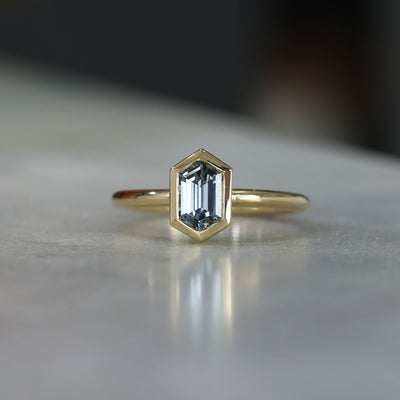 BRIDIE / 0.80ct ELONGATED HEXAGON SAPPHIRE BEZEL SOLITAIRE