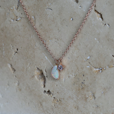 FREEFORM OPAL / NECKLACE III