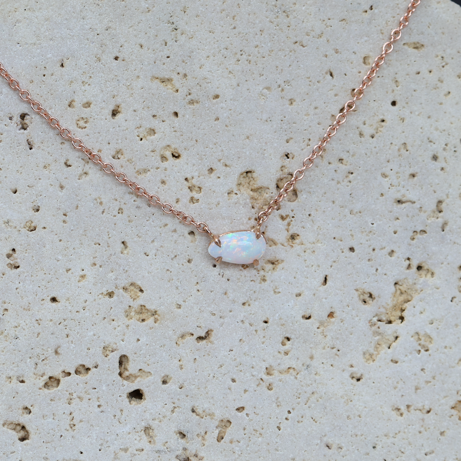 FREEFORM EAST WEST / PETITE OPAL NECKLACE